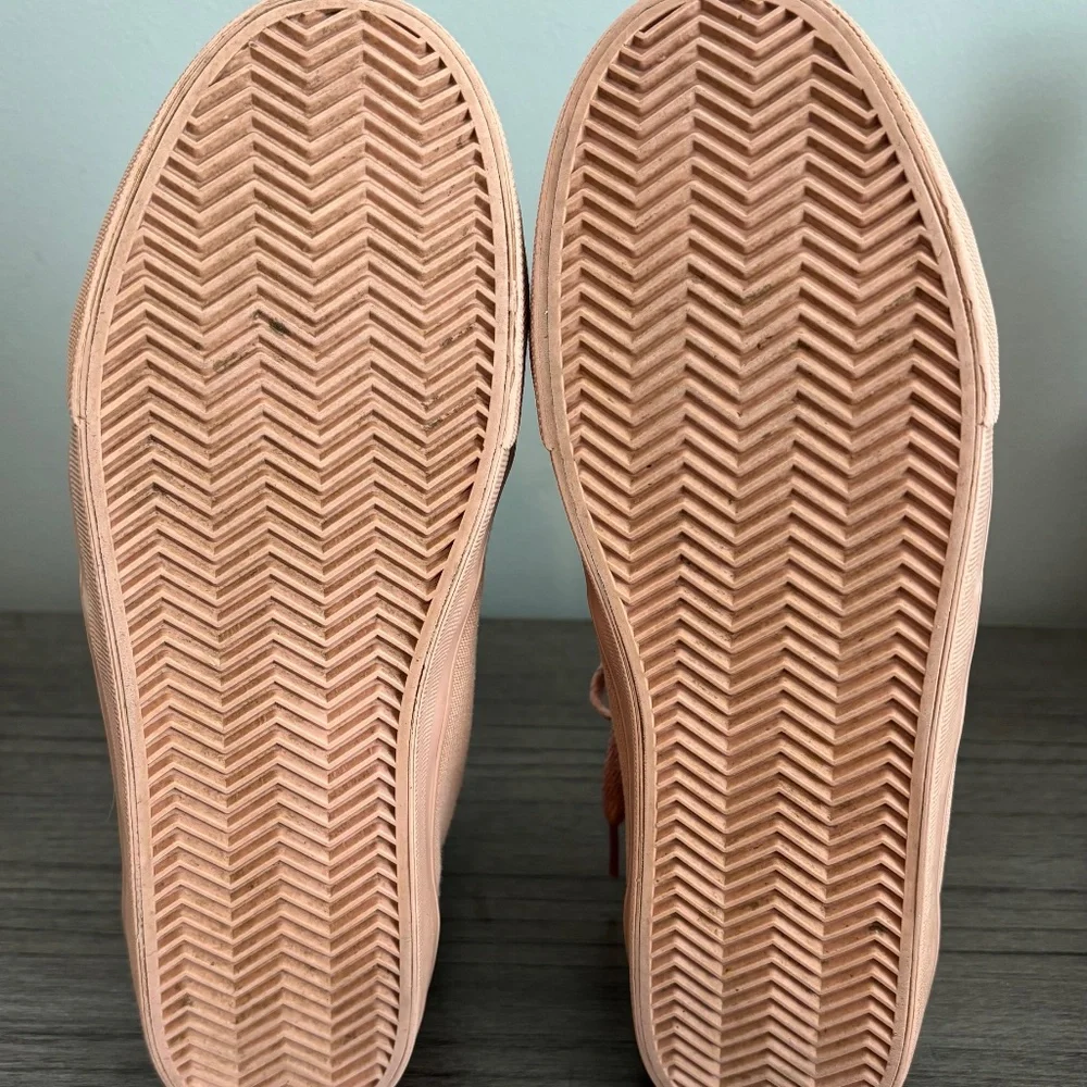 Bangs Canvas Blush Pink High Top Sneakers Womens Size‎ 10 Barely Worn